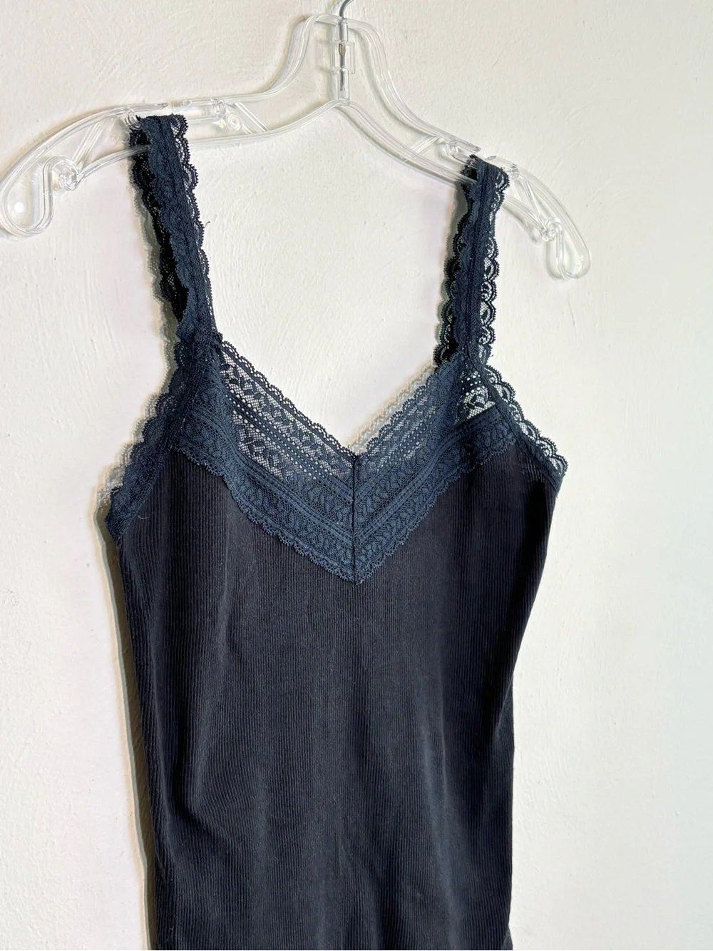 Vintage Y2K Abercrombie & Fitch 2000s Lace Trim Ribbed Cami Tank Top - Picture 4 of 15